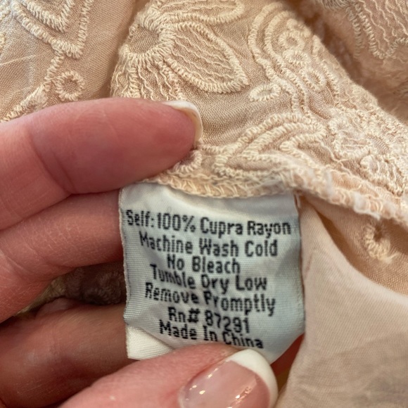 Johnny Was Womens Short Sleeve Melon Tunic w Tonal Embroidery/ Size M - Picture 8 of 10